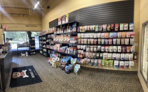 Bones Pet Boutique — pet store in Burlington (photo 3)