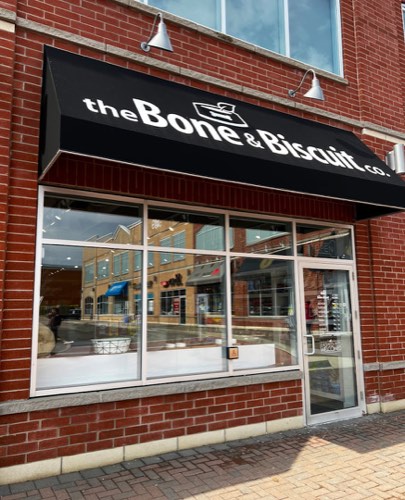 the Bone & Biscuit Co. - Oakville North — pet store in Oakville (photo 2)