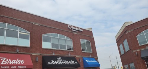 the Bone & Biscuit Co. - Oakville North — pet store in Oakville
